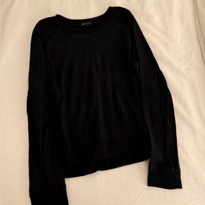 Beyond Yoga Black Pullover Sweater